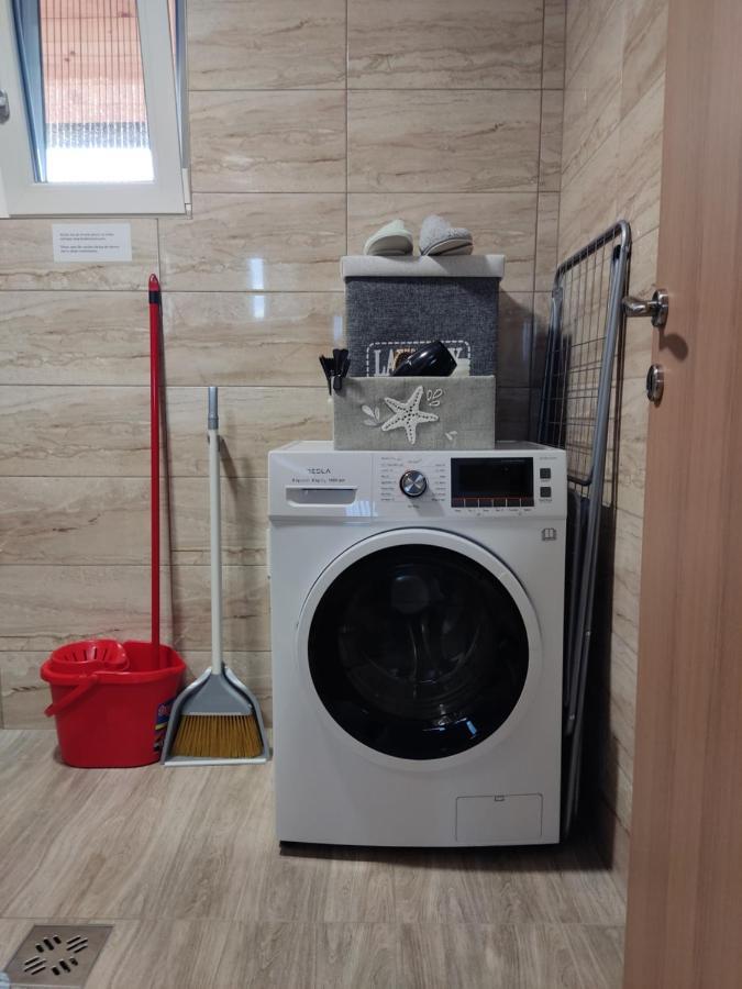 Apartmani Sladjana Újvidék Kültér fotó