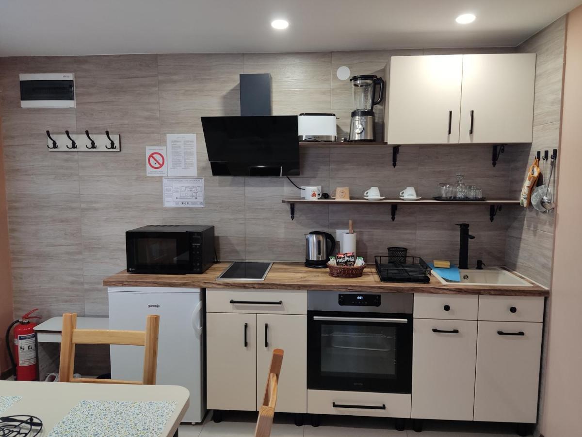 Apartmani Sladjana Újvidék Kültér fotó